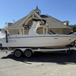 2027 22' Supreme S220